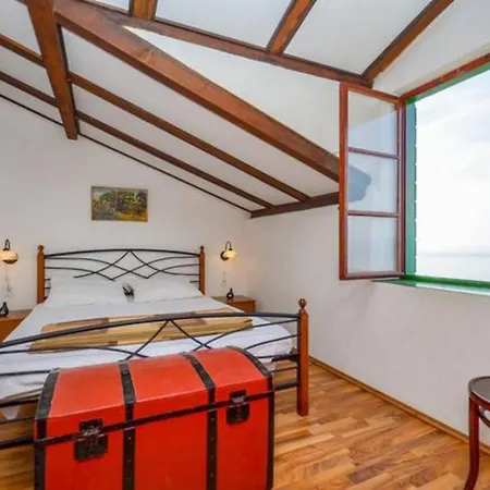 Апартаменти With Parking Space Brela, Makarska - 27684 Брела