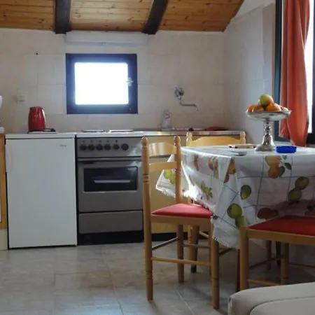 شقة With Parking Space Brela, Makarska - 27684 *