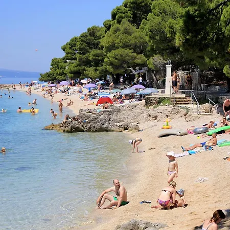 With Parking Space Brela, Makarska - 27684 Брела